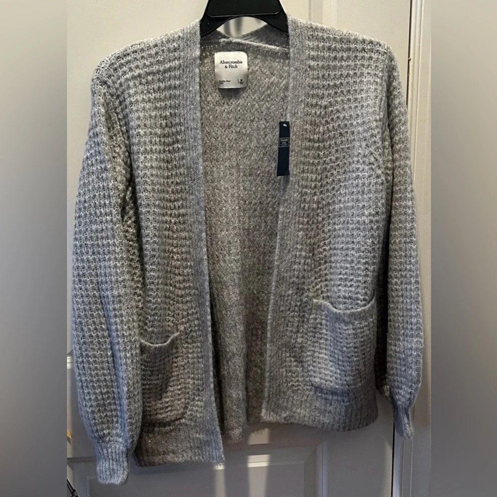 Abercrombie & Fitch Knit Open Front Cardigan M NWT
